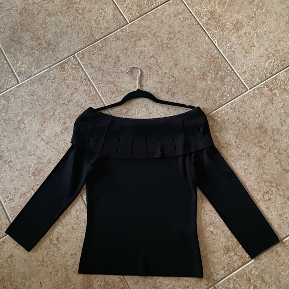 Top - Picture 4 of 4